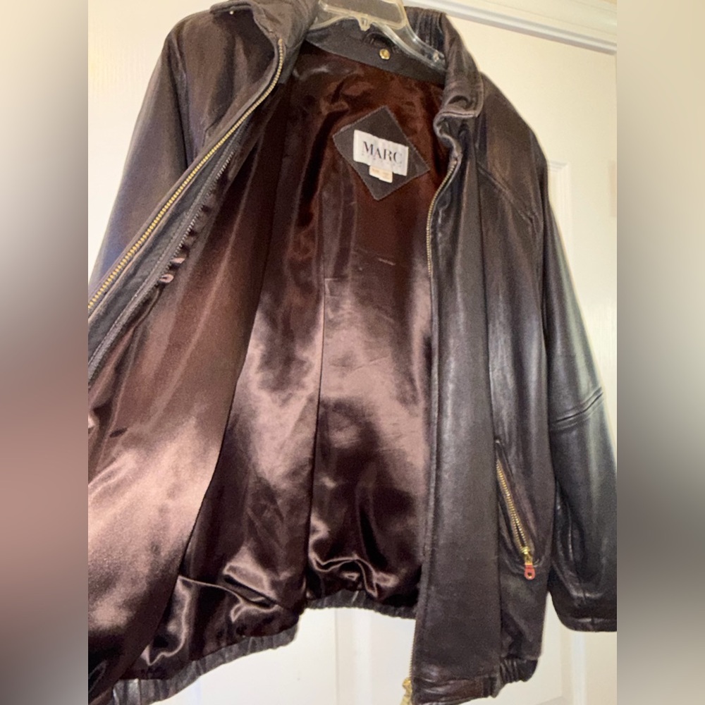 Marc New York Men's Dark Brown Leather Bomber Jacket with Gold Zippers - Picture 9 of 12